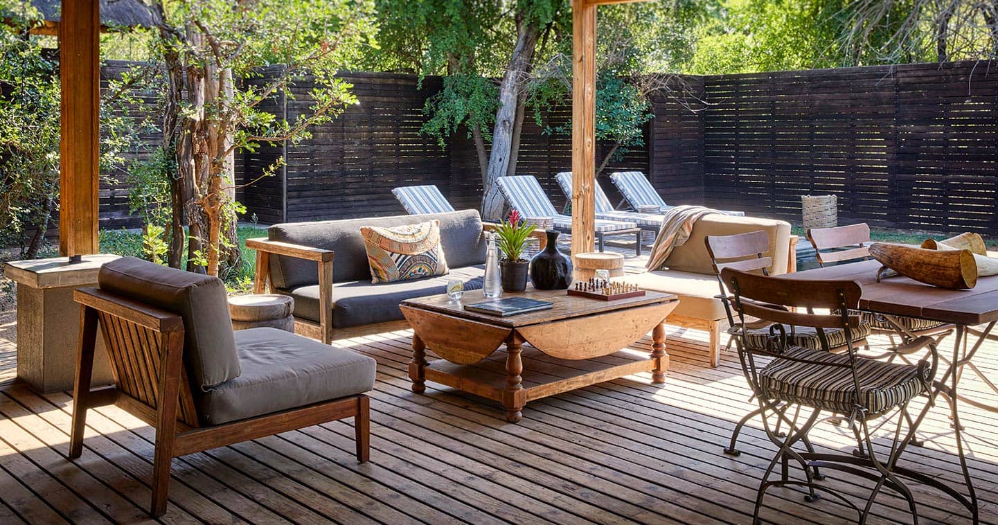 The outdoor lounge area at the Hinkwenu Residence at Lion Sands